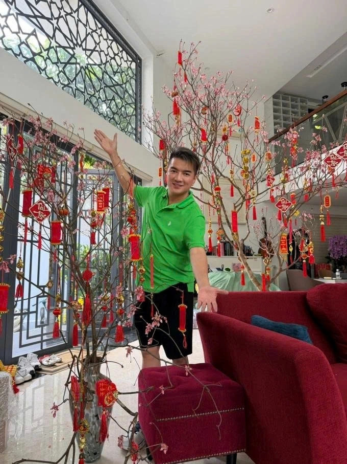 sao viet 2 2 diem my 9x khoe voc dang nuot na hinh anh 5