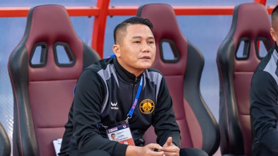 HLV Thanh Hóa: 'Đội bóng quá khó khăn, nợ lương, nợ phí của cầu thủ'