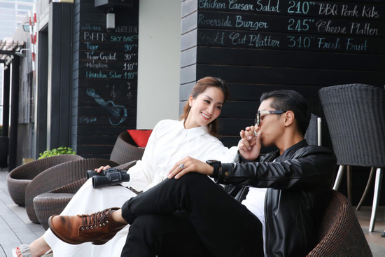 Phan Hiển lại gây sốt MXH khi 'rủ' Khánh Thi làm điều này