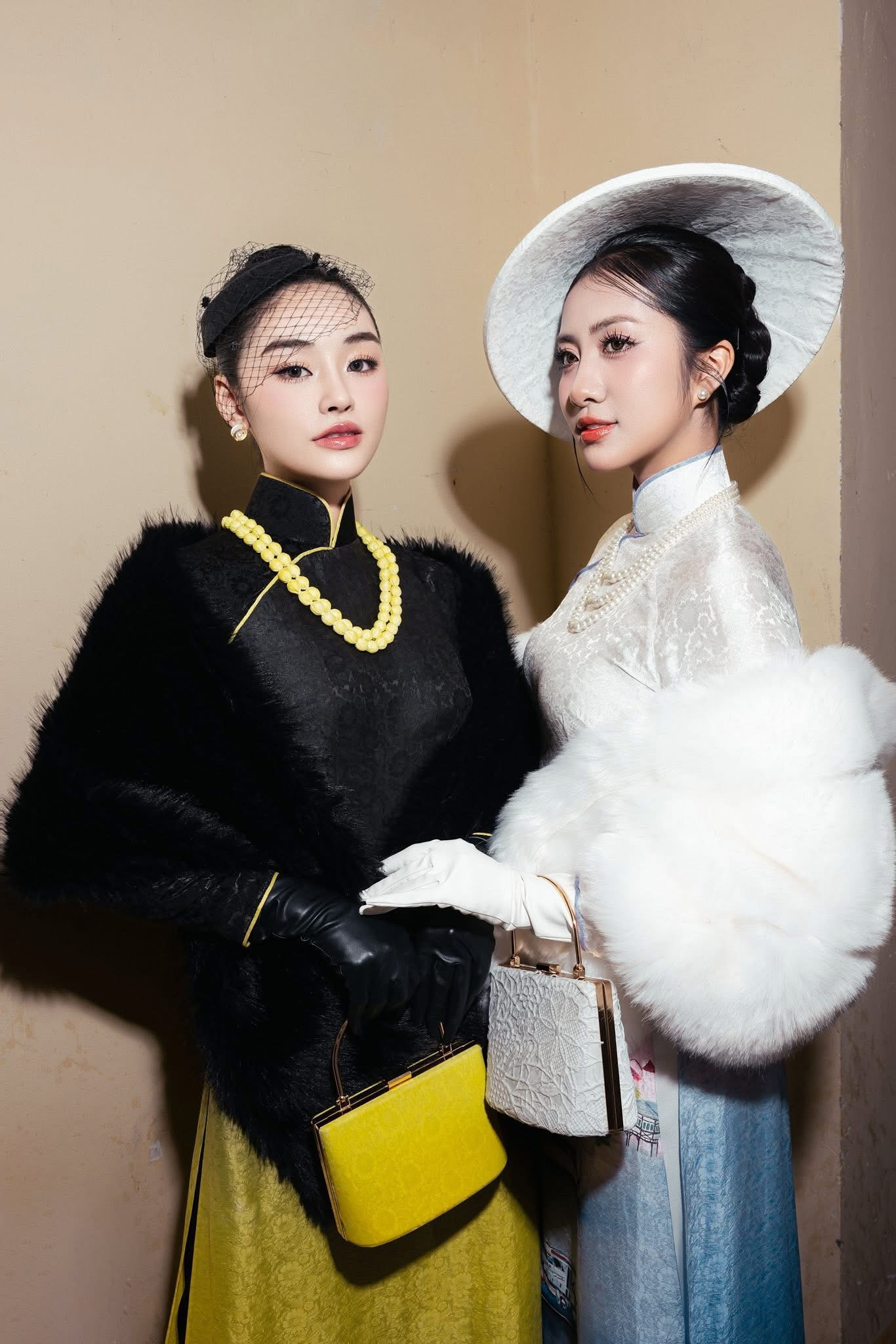 View - Dàn hoa, á hậu xả ảnh 4 ngày Tết