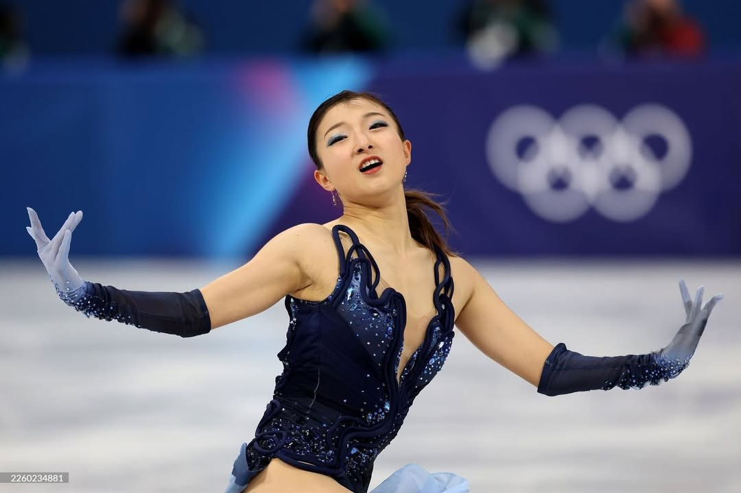 olympic-games-2026top-5-after-the-team-event-womens-sp-1-kaori-sakamoto-78882-alysa-2.jpg