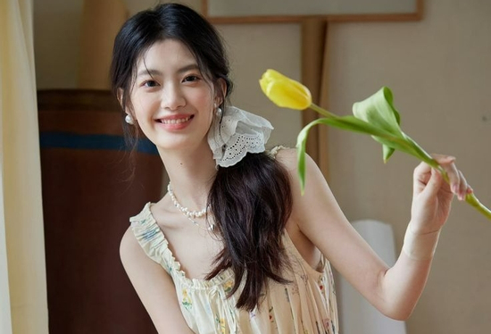 Trúng số độc đắc sau 12h30 trưa mai (24/2/2026), 3 con giáp phú quý tự nhiên đến, càng có tuổi càng giàu sang sung túc