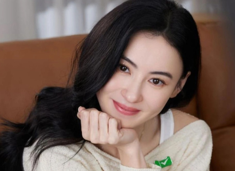 Ngỡ ngàng Trương Bá Chi cho nhân viên nghỉ Tết một tháng có lương - Ảnh 1