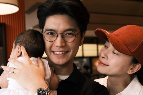 Ngô Thanh Vân 'phản pháo' khi con gái 3 tháng tuổi bước vào quá trình ăn dặm