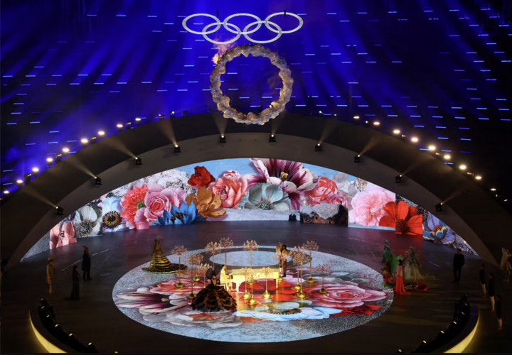 Nghệ sĩ piano Gloria Campaner biểu diễn trong lễ bế mạc.