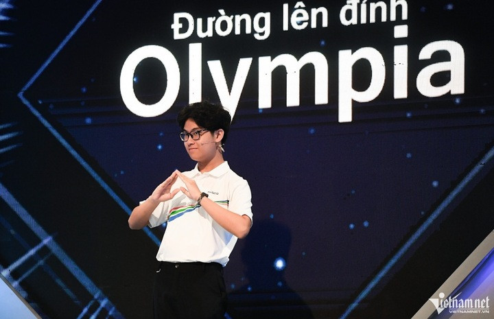 Sau đăng quang, Bảo Khánh được nhiều người biết đến. Em luôn trân trọng tình cảm của mọi người dù đôi khi chưa quen với việc mình trở nên