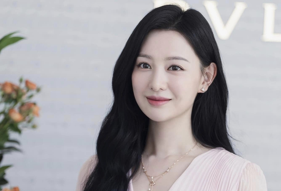 Trúng số độc đắc sau 16h30 chiều nay (24/2/2025), 3 con giáp nhận lộc khủng từ Thần Tài, vàng bạc lấp lánh khắp nhà