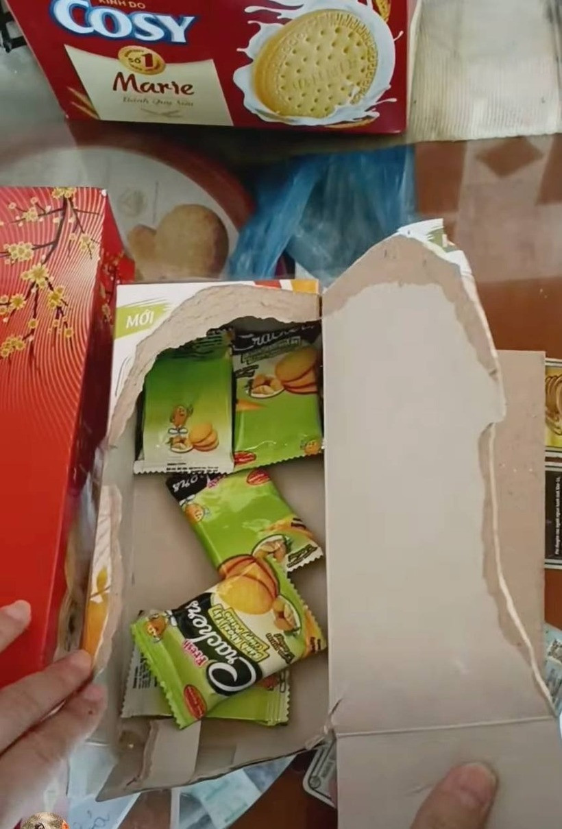 Những chiếc hộp bề ngoài