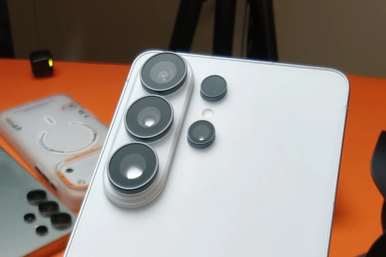 'Phép thuật' của Samsung với Galaxy S26 Ultra