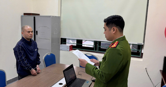 Thanh niên 9X thủ sẵn dao đi cướp tiệm vàng ở Quảng Ninh