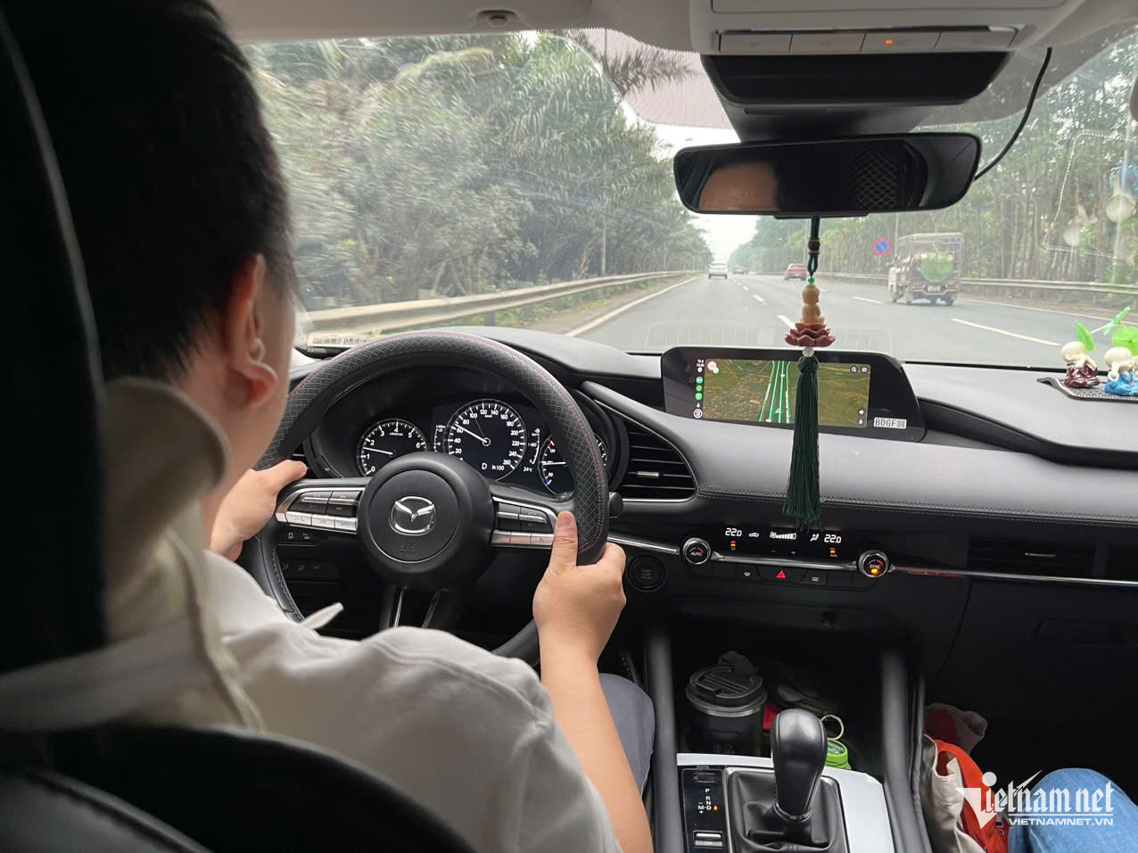 W-lai xe cao toc.jpg