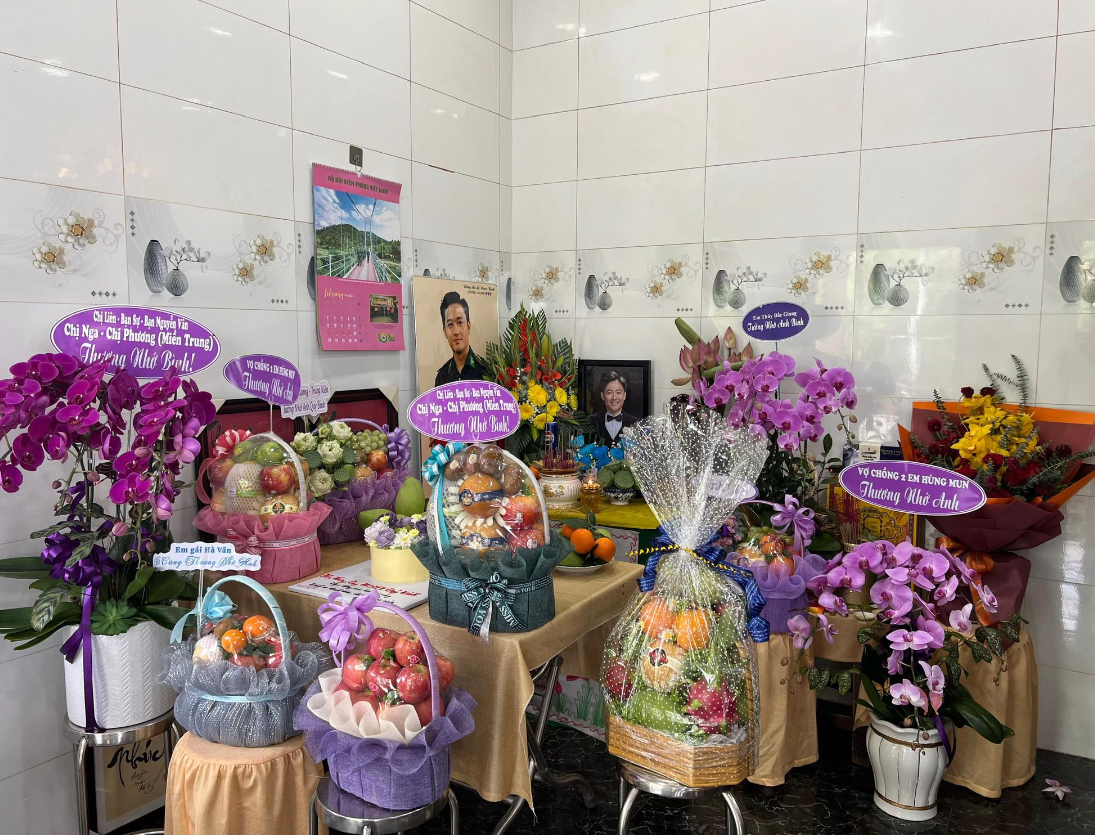 Em ruột nói 'bóng gió' ngay giỗ đầu NS Quý Bình: 'Ai làm sai với anh và gia đình mình họ đang phải trả giá rồi' - Ảnh 1