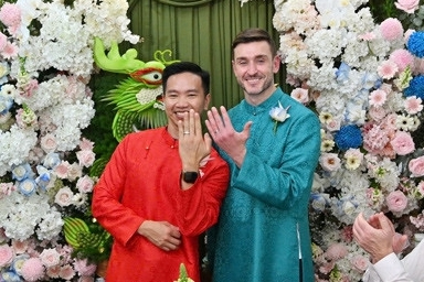 Phía sau đám cưới 'không cô dâu' gây xôn xao ở Vĩnh Long