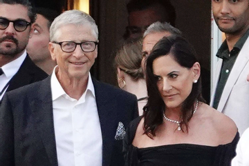 Bill Gates ngoại tình với 2 phụ nữ Nga, hối hận khi liên quan tỷ phú ấu dâm Epstein