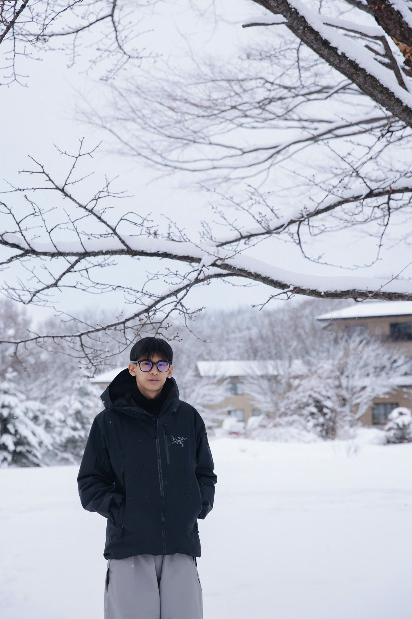 Con trai Hà Kiều Anh 13 tuổi đã rời gia đình đi du học, giờ ra sao? - Ảnh 3.