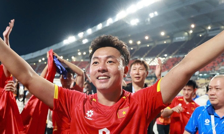 Nguyễn Thái Sơn gặp chấn thương nặng.