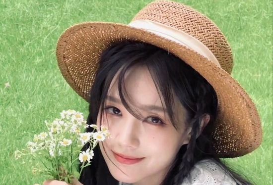 Từ nay đến giữa tháng 2/2026, 3 con giáp được Thần Tài báo mộng, trúng số tiền tỷ, tiền vào như thác đổ