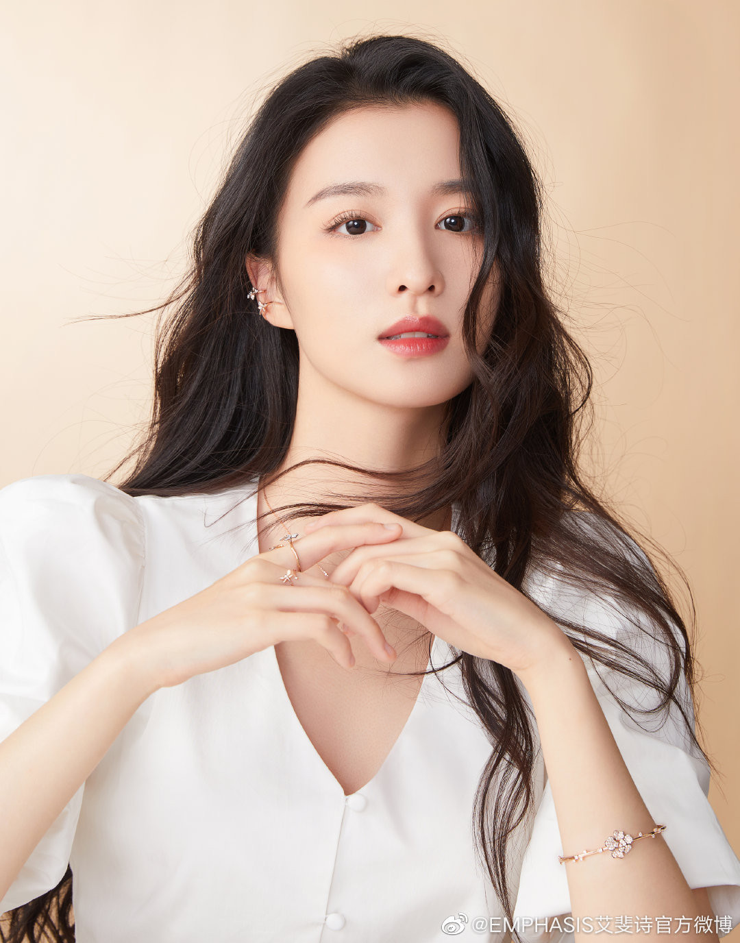 Đúng 6h sáng ngày mai, thứ Năm 5/2/2026, 3 con giáp 'tiền vào như nước', sự nghiệp thăng hoa như rồng vàng, làm giàu dễ hơn trở bàn tay - Ảnh 3