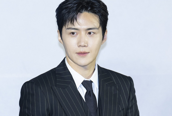 Nam diễn viên nổi tiếng xin lỗi, nộp bổ sung tiền sau nghi vấn trốn thuế