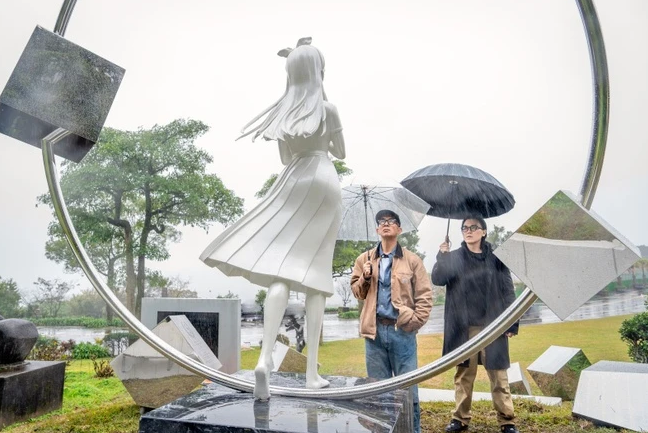 Vì Sao Hai Con Vắng Mặt Ở Giỗ Đầu Của Từ Hy Viên? - Ảnh 1