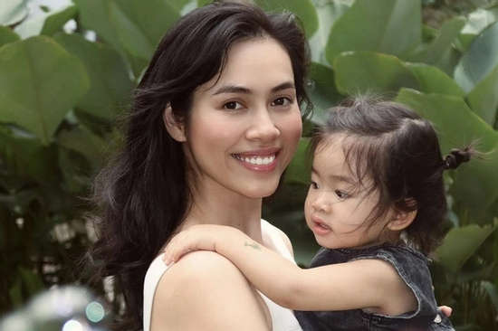 Á hậu quê Đồng Nai có cuộc sống ra sao sau khi chia tay bạn trai Việt kiều Áo?