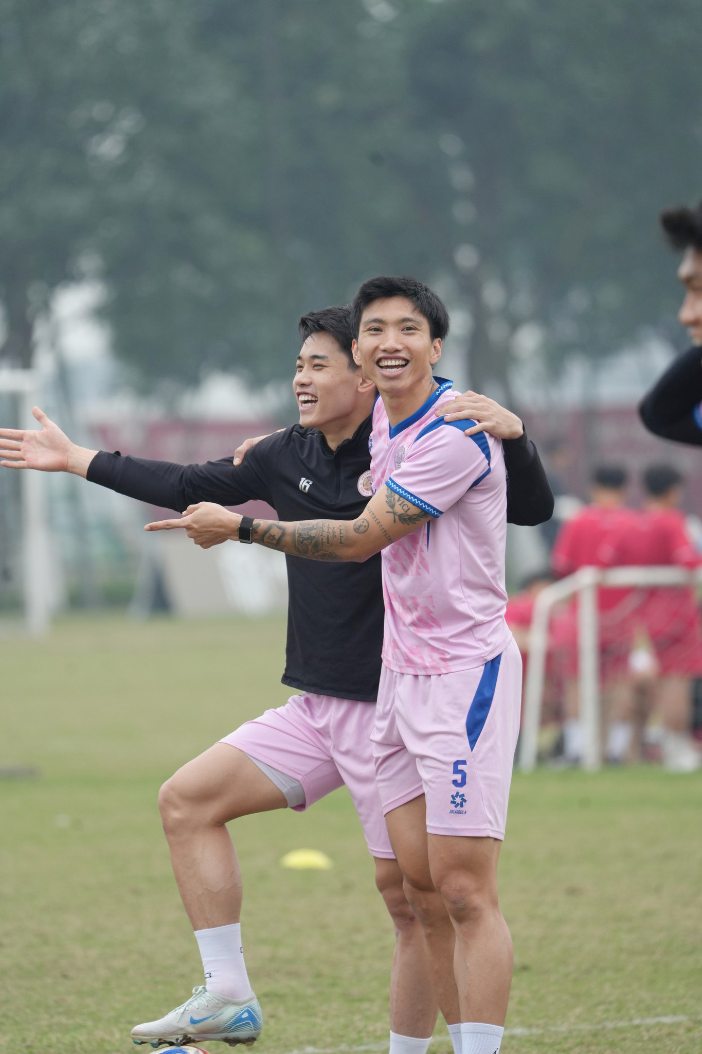 Đình Bắc – Đoàn Văn Hậu với khoảnh khắc đặc biệt - Ảnh 1.