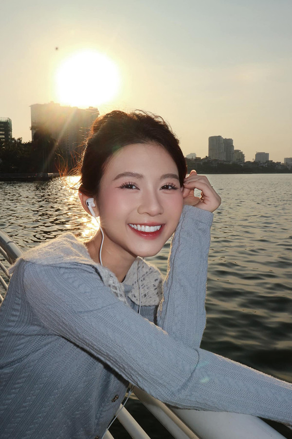 Vẻ đẹp thuần khiết của Chang Mây 'Gia đình trái dấu' - Ảnh 6.