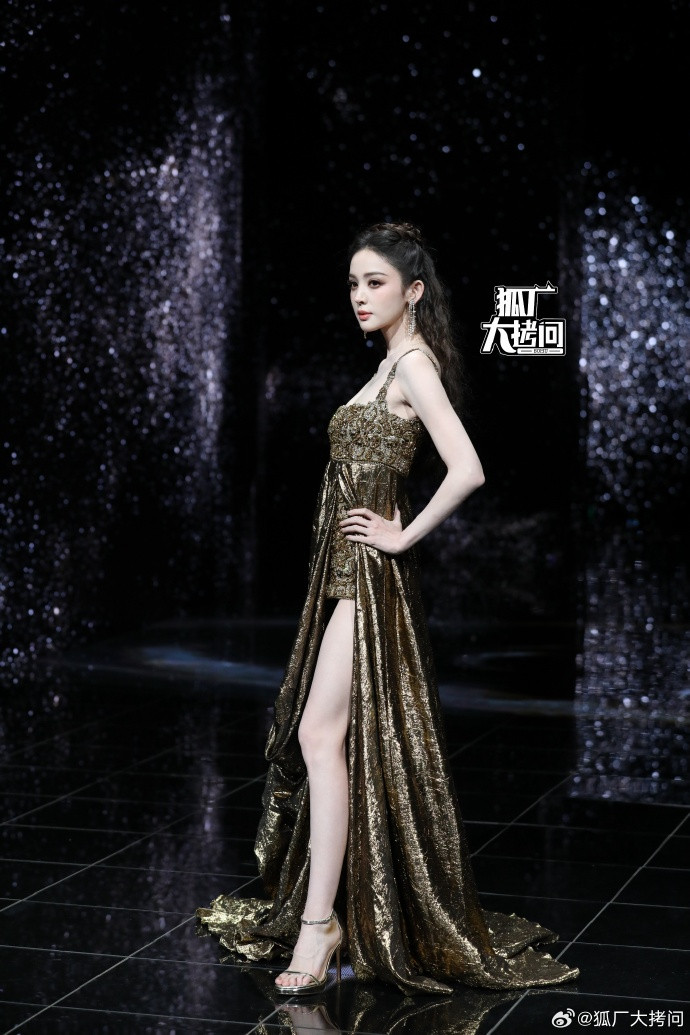 0077ahqlly1i9zqqloi43j323v35sb2a1