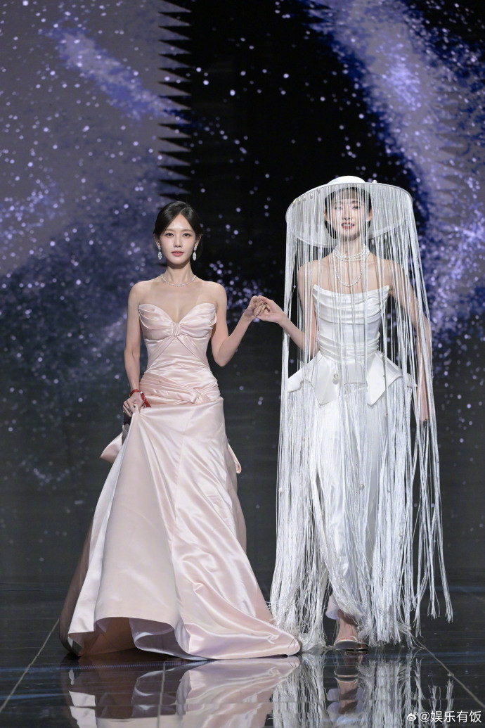 00249oszgy1i9zqze2sd2j648w6dchdz02