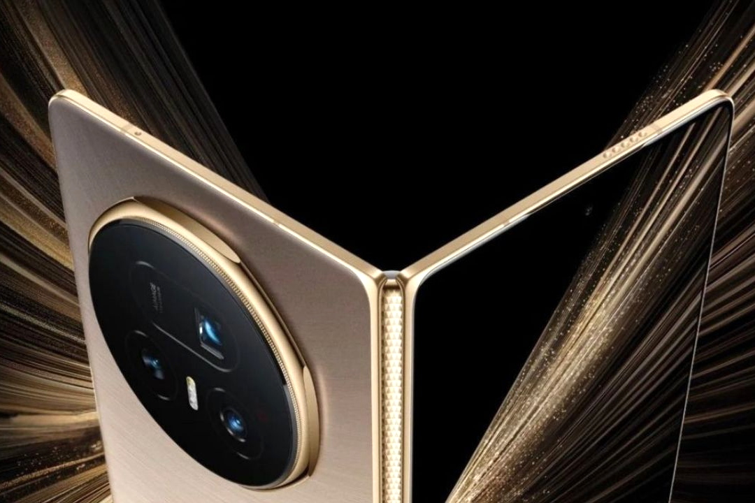 Đối thủ đáng gờm của Galaxy Z Fold 8 và iPhone Fold lộ diện