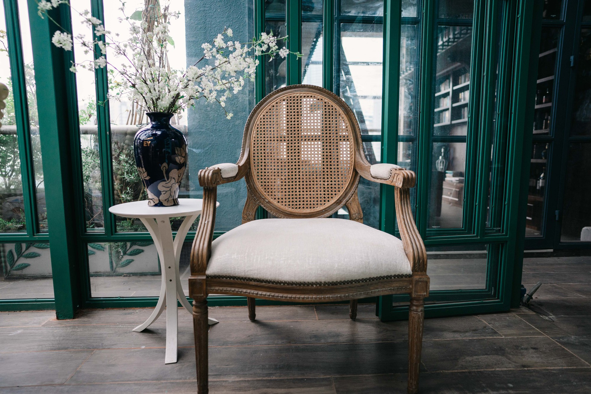 Điểm 'khác thường' trong penhouse lộng lẫy đón Tết sớm của 'nữ hoàng livestream' khiến nhiều người thán phục khi biết lý do- Ảnh 51.