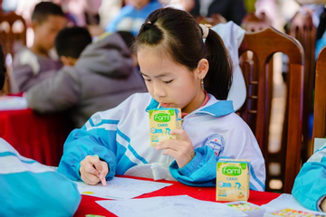 ‘Chuyến xe trao dưỡng chất lành’ mang niềm vui khám phá đến trẻ vùng cao