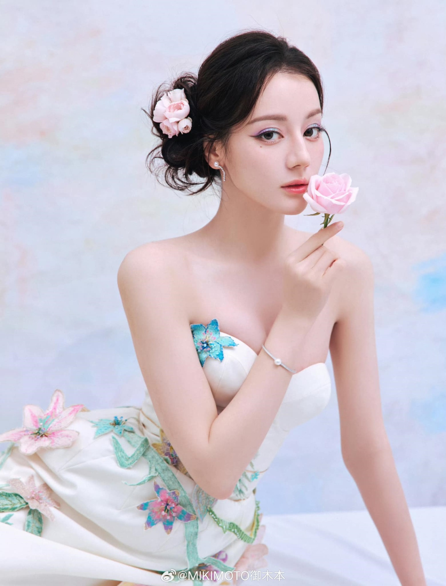 Đúng 9h30 ngày mai, thứ Ba 10/2/2026, 3 con giáp lương thưởng 'kếch xù', giải quyết công việc dễ như trở bàn tay, ngồi hưởng lộc về đầy tay - Ảnh 3