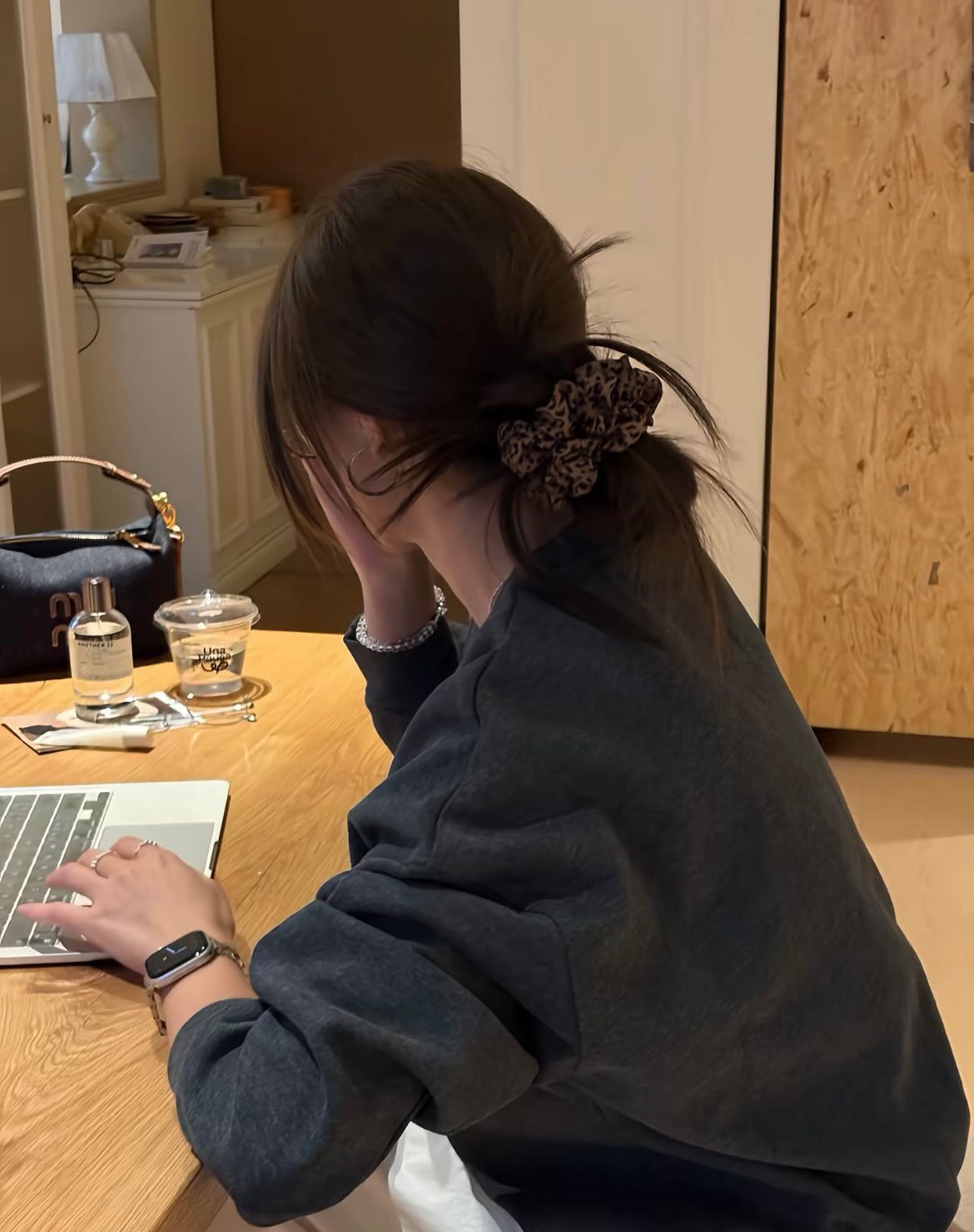 e007eeafc44b0c0e2bb3cbf7661c3684