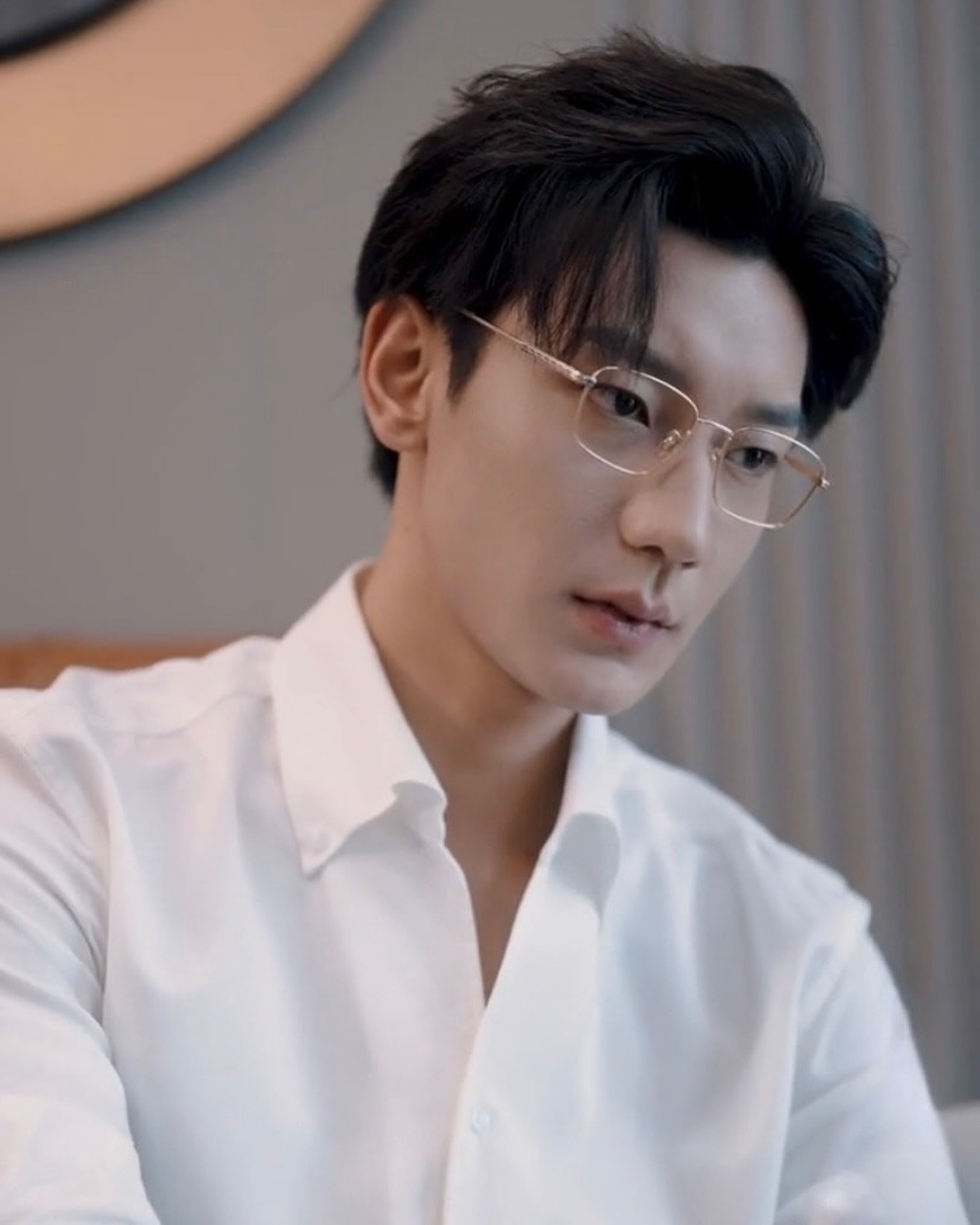 Mỹ nam màn ảnh đi tù vì ngoại tình, hành hung vợ chỉ sau 6 ngày cưới - Ảnh 1.