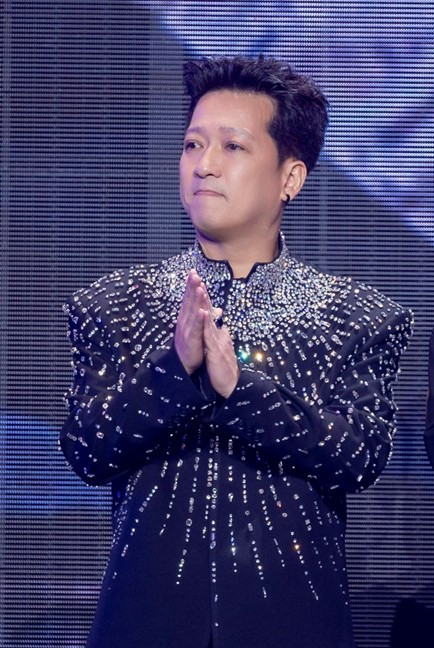 Thực hư khoảnh khắc Trường Giang khuyên Đình Bắc