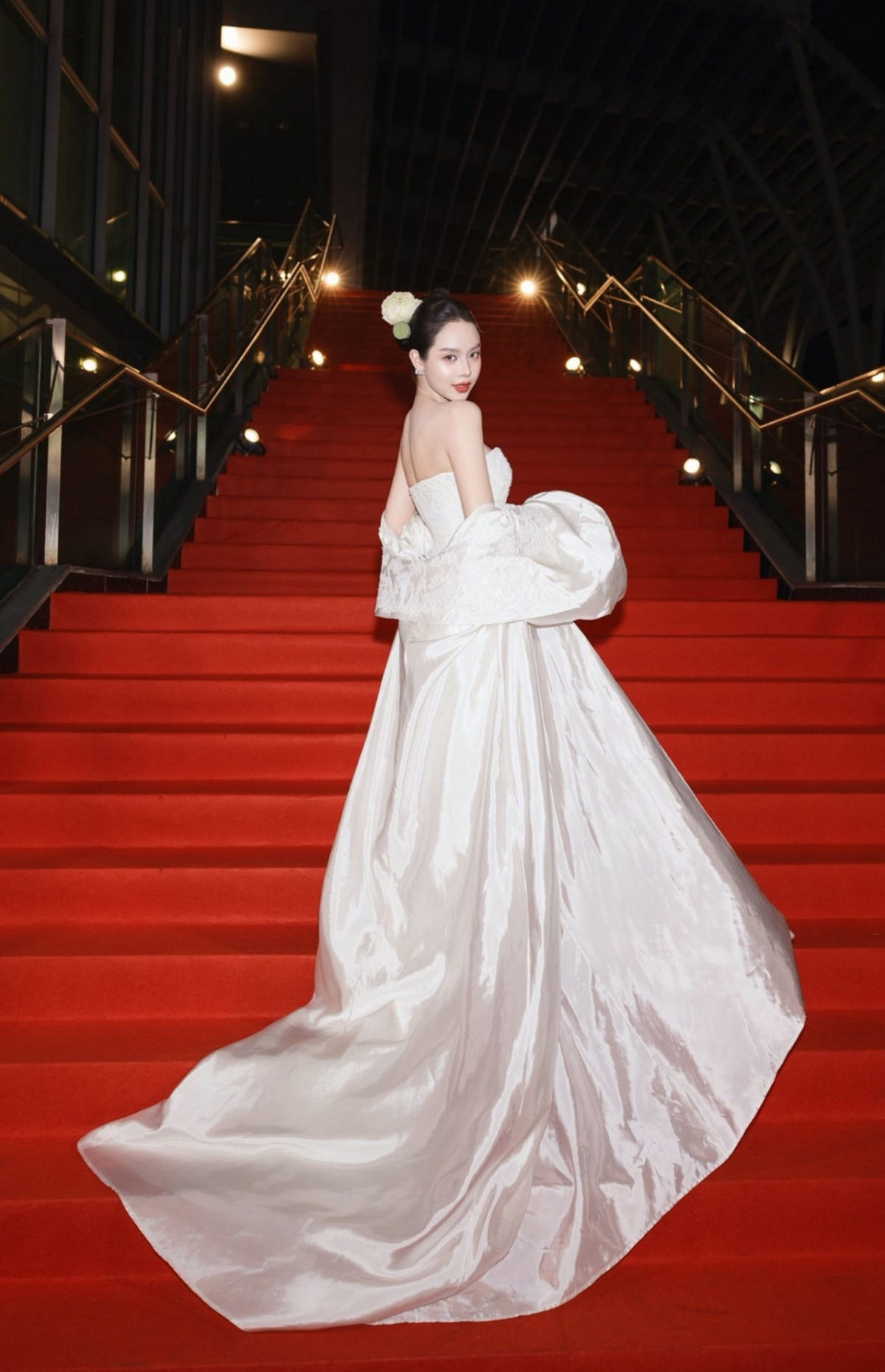 sao viet 9 2 tran thanh mung sinh nhat tuoi 39 ben hari won hinh anh 7