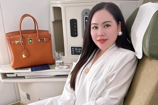 Diễn viên Việt cao 1m50 lấy chồng Tây tỷ phú, sống như 'bà hoàng' là ai?