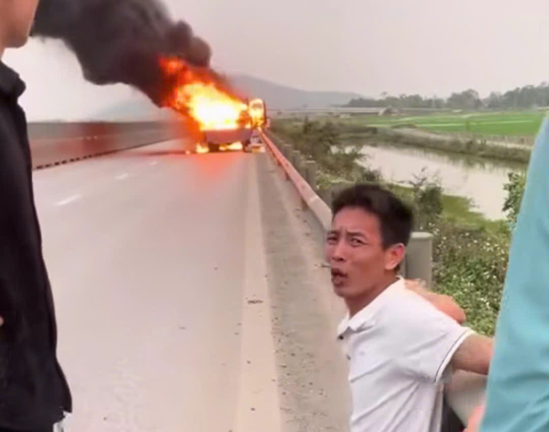 Gia cảnh của tài xế bất lực nhìn ô tô và 11 xe máy bốc cháy trên cao tốc- Ảnh 1.