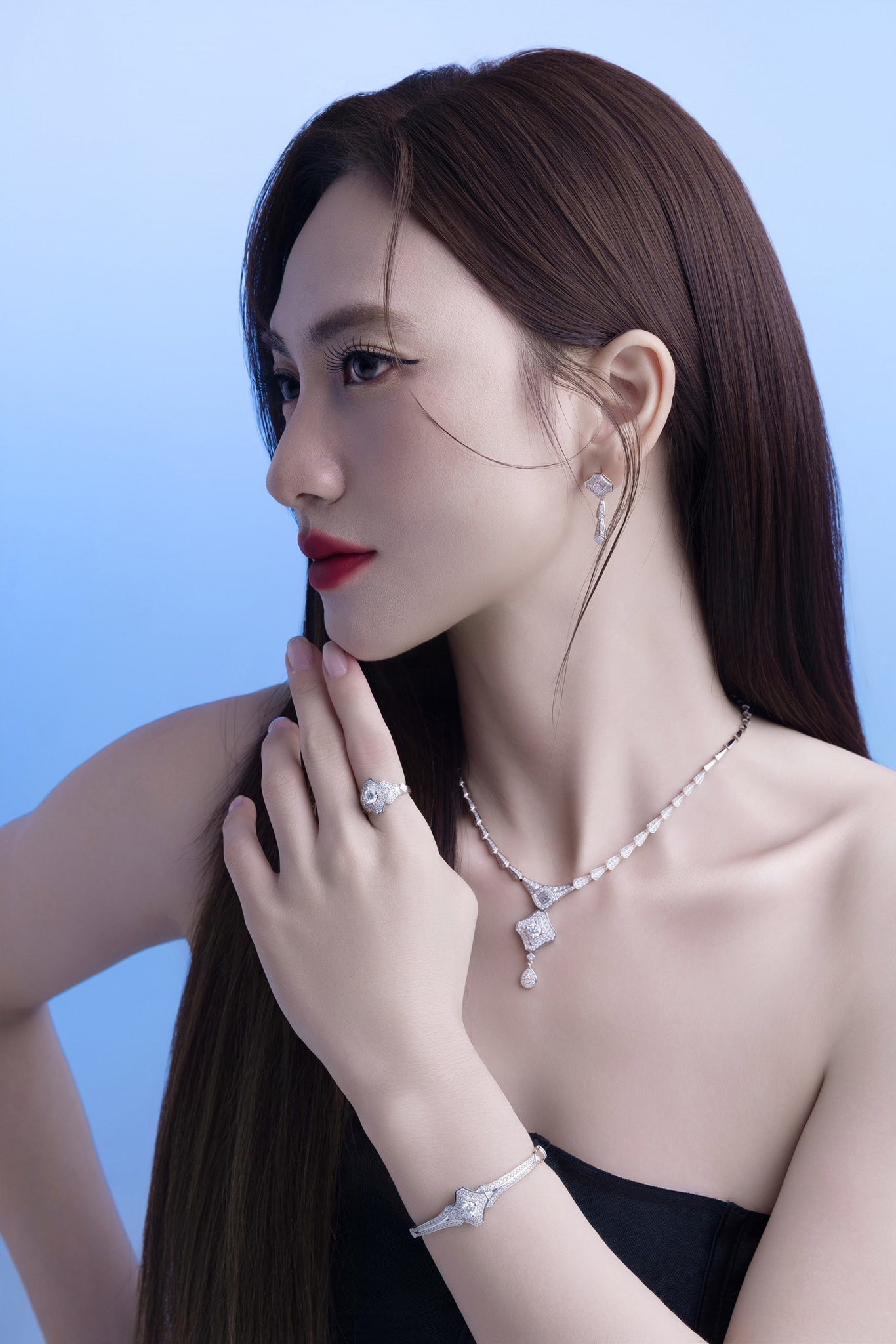 'Nàng thơ điện ảnh một thời' của Trấn Thành gây ấn tượng bởi nhan sắc vượt trội trong phim mùa Tết - Ảnh 5.