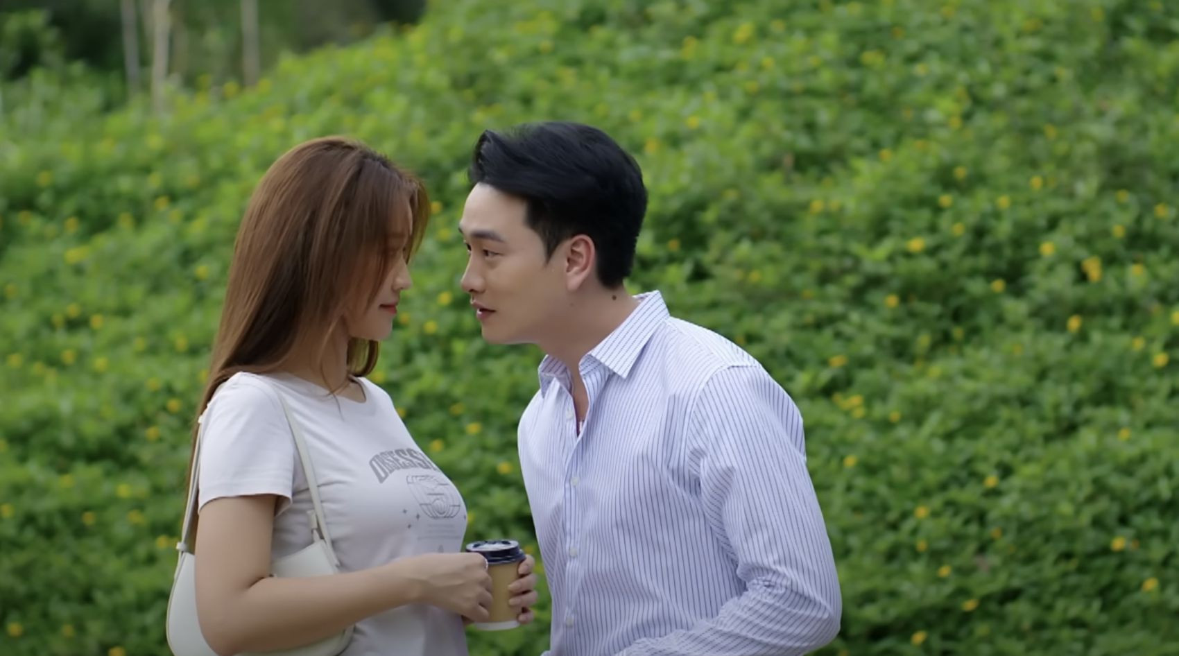 Maya gây ấn tượng với diễn xuất tự nhiên trong