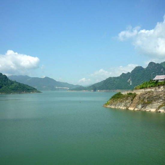 Vụ thai phụ và con gái tử vong dưới hồ: Nội dung tin nhắn cuối cùng trước khi gặp nạn