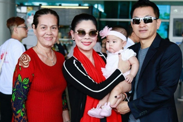 Hiếm hoi lộ diện, ngoại hình mẹ ruột ca sĩ Thanh Thảo gây chú ý