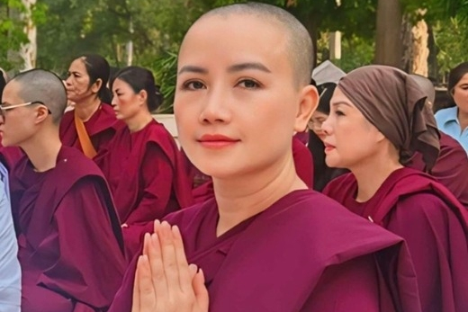 Cô Xuyến Về Nhà Đi Con - Hoàng Yến xuất gia gieo duyên sau 4 lần hôn nhân thất bại?