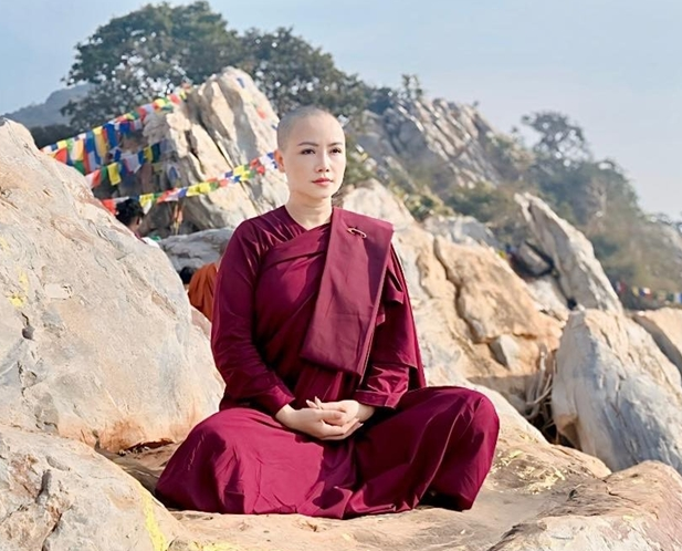 Cô Xuyến Về Nhà Đi Con - Hoàng Yến xuất gia gieo duyên sau 4 lần hôn nhân thất bại? - Ảnh 2