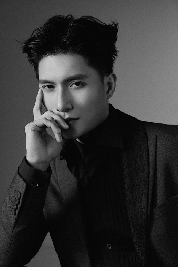 Tình yêu của Lệ Quyên - Lâm Bảo Châu: Thoải mái nắm tay nhau nhẹ nhàng qua ngày tháng - Ảnh 5.