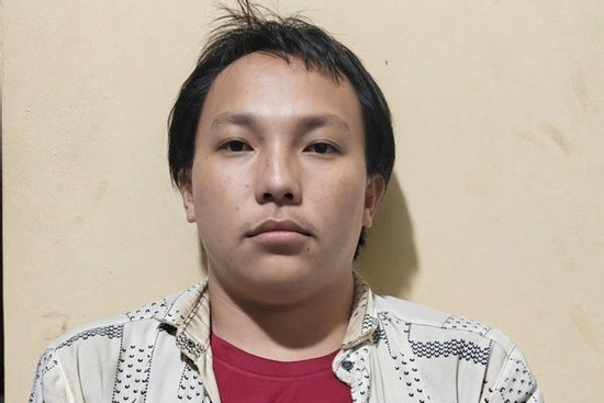 Bắt khẩn cấp Trương Văn Vũ, SN 1999: Tưới xăng đốt người bán ve chai vì... tiếng rao