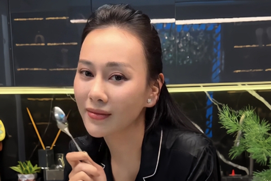 Diện mạo Phương Oanh khi xuất hiện trở lại