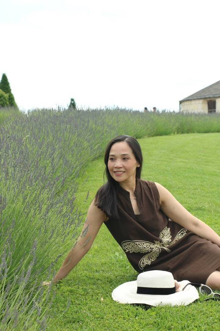 Nữ diễn viên có cuộc sống bình yên ở Pháp.