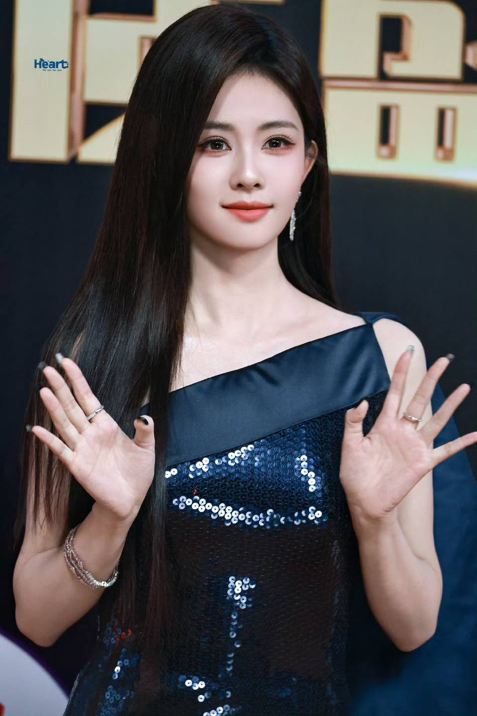 Tình trạng sức khỏe 'đáng báo động' của Bạch Lộc khiến dân tình lo lắng - Ảnh 2